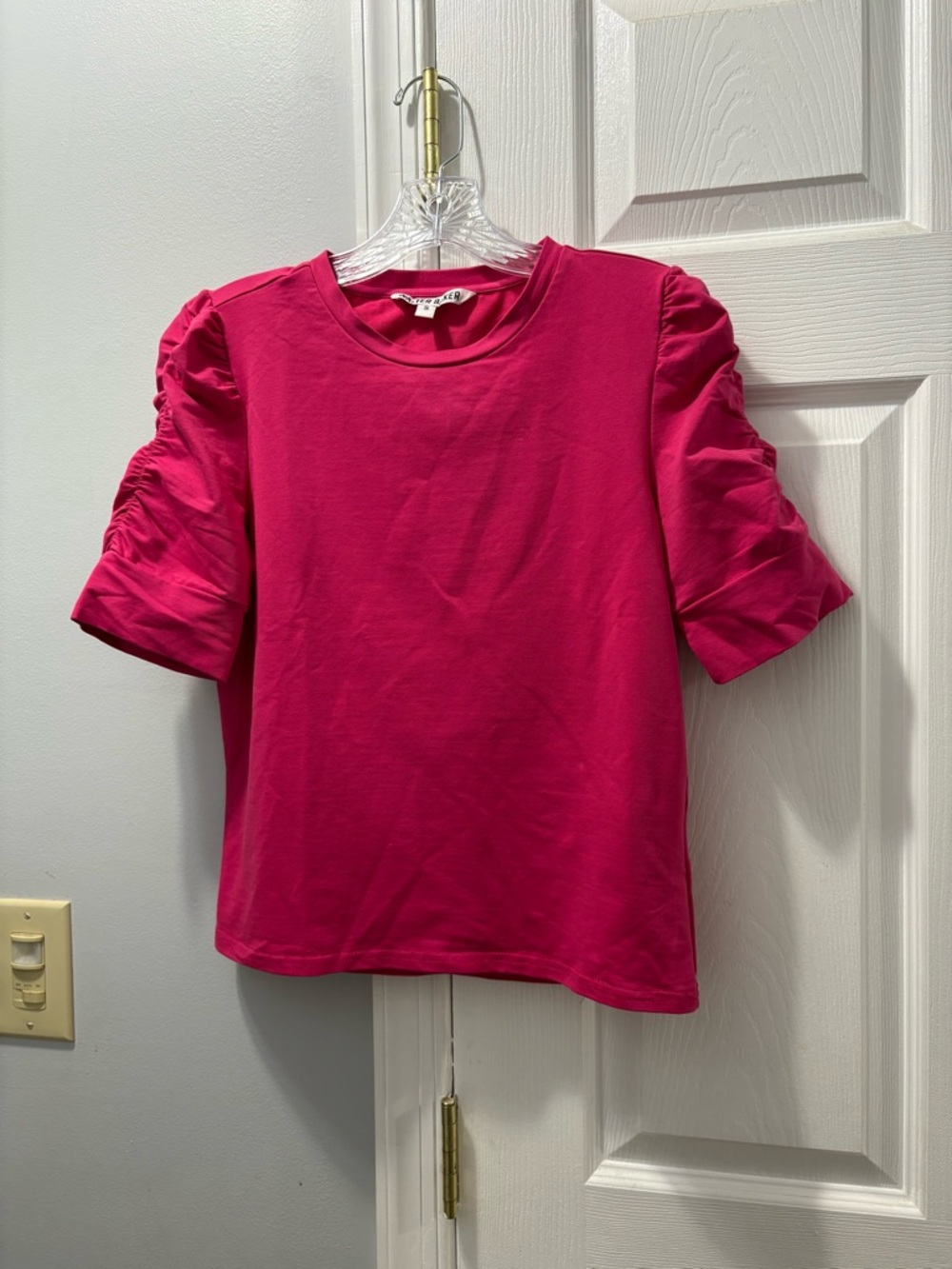 Walter Baker Skippy Puff Sleeve Top Hot Pink Size Small